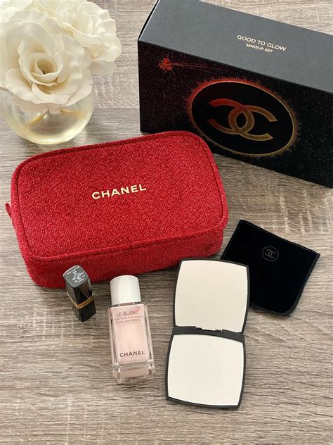 does chanel give birthday gifts|Chanel gift sets 2021.